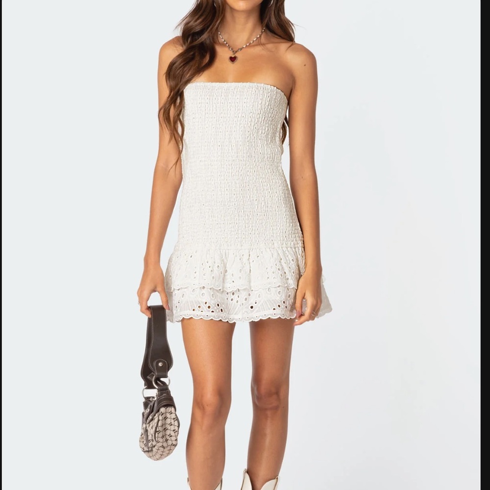Nwt livia lacey cotton scrunch mini dress from edikted size xs